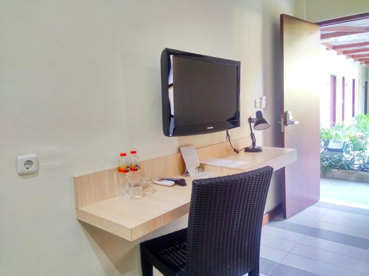 Reddoorz Near Legian Street Hotel Bagian luar foto